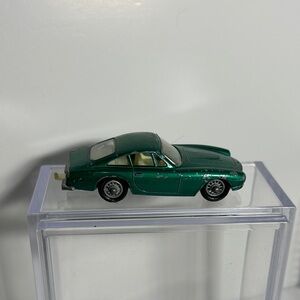 Vintage Lesney Matchbox Ferrari Berlinetta #75 die-cast toy car